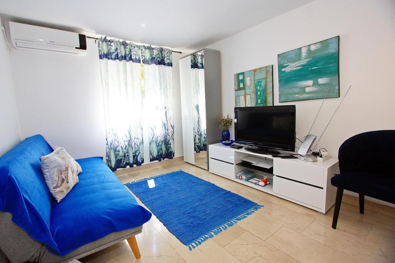 Apartment Zorica Supetar Exterior foto