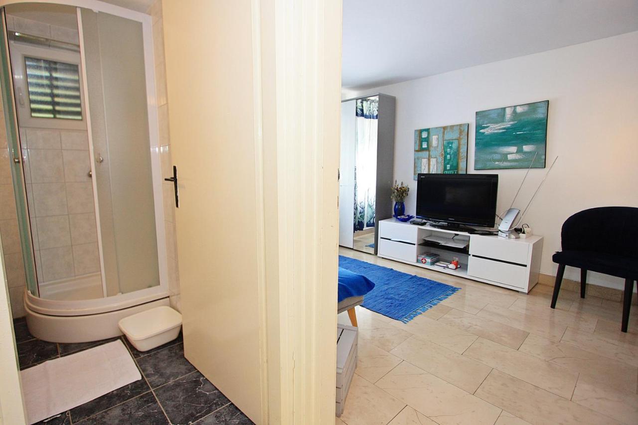 Apartment Zorica Supetar Exterior foto